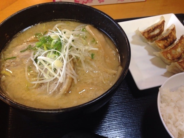 2016-04-27 11.44.10-min