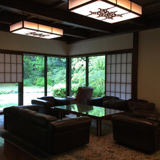 13126859_103231906756965_219362185_n