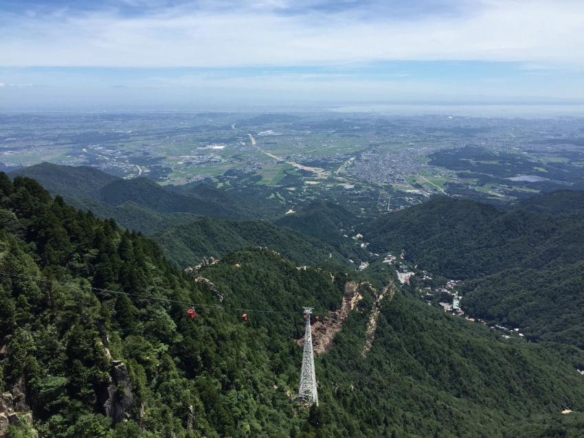 御在所ロープウェイ（三重郡菰野町・山脈　ロープウェイ）