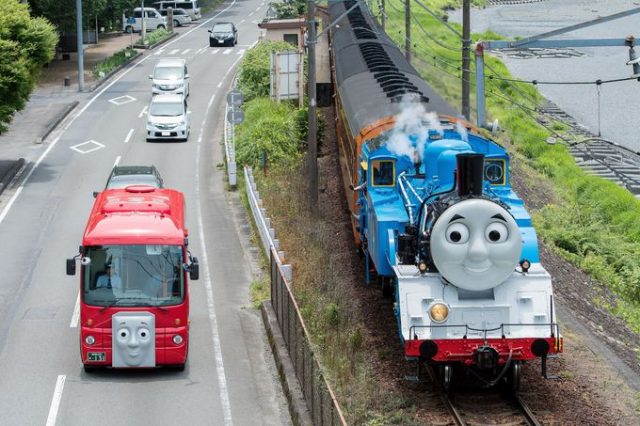 38FCD1C3E17A49AC9C87CE4EC497E952_L