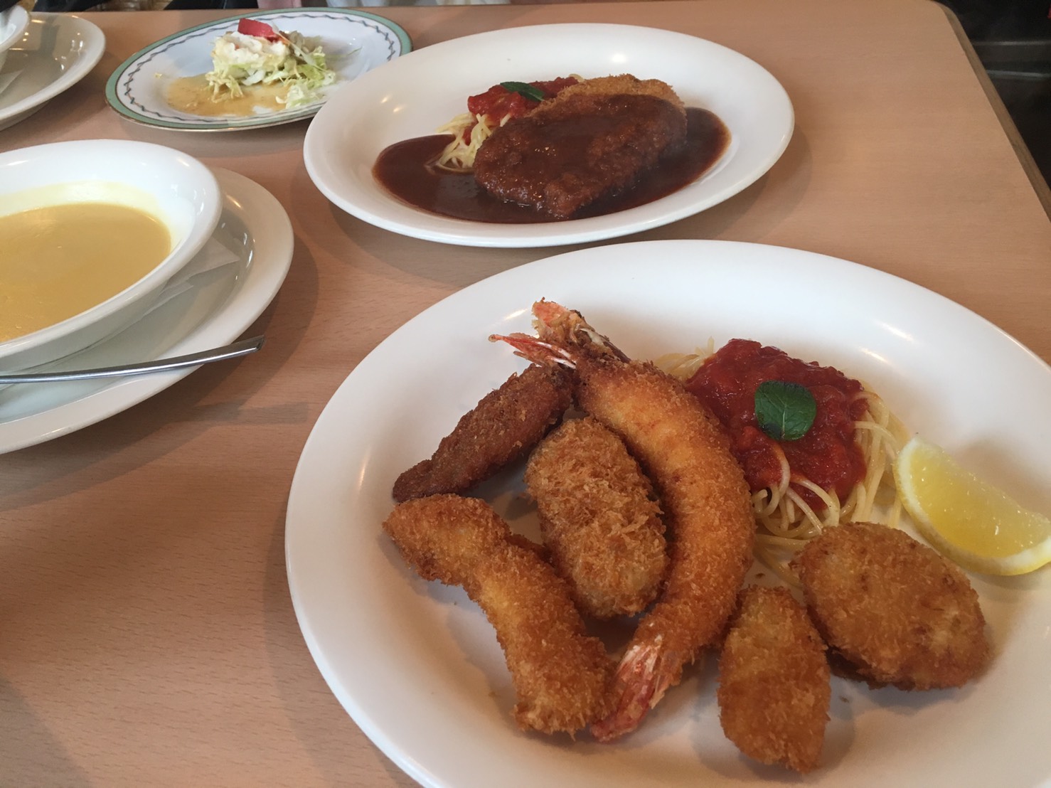 アララ(京都太秦大映通／洋食屋）