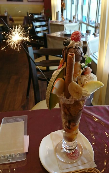 モカアートカフェMochaArtCafe（堺市北区三国ヶ丘/カフェ・喫茶）