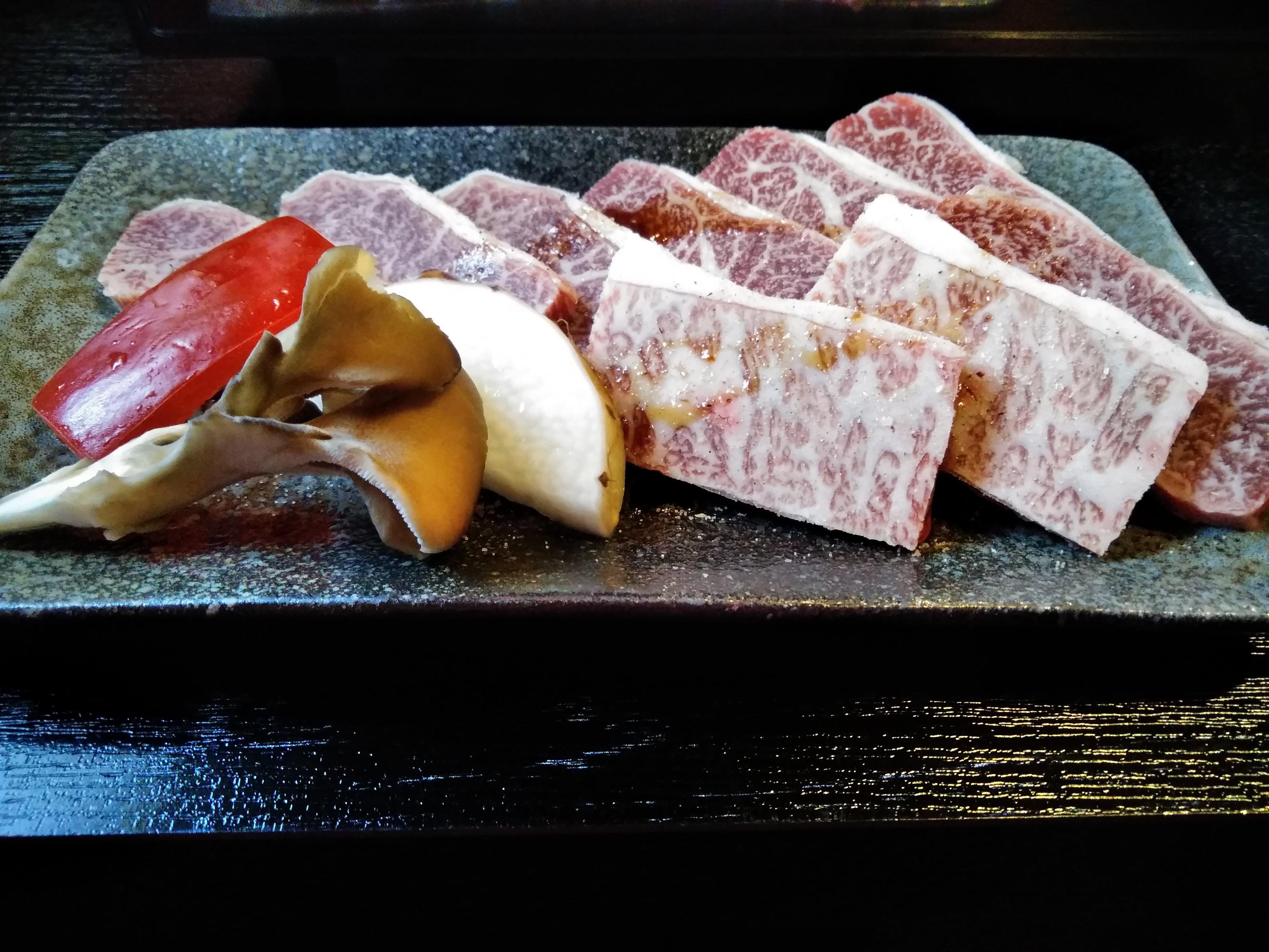 焼肉牛穂（堺市北区／焼肉屋）