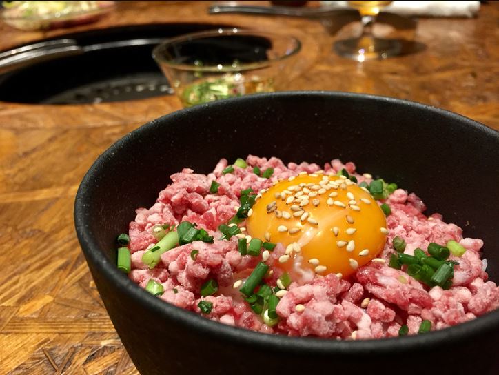 ニクノトリコ六本木店のデザインがメチャおしゃれな話