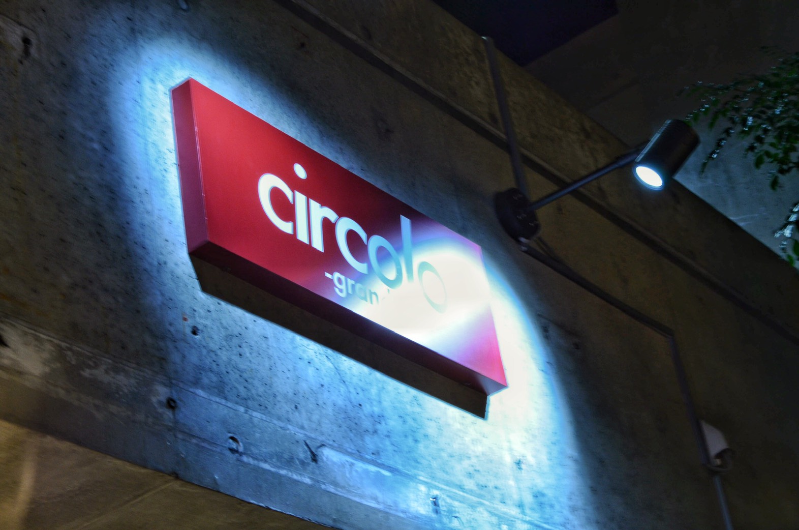 肉バル　circolo grande チルコログランデ(高崎市/肉バル)