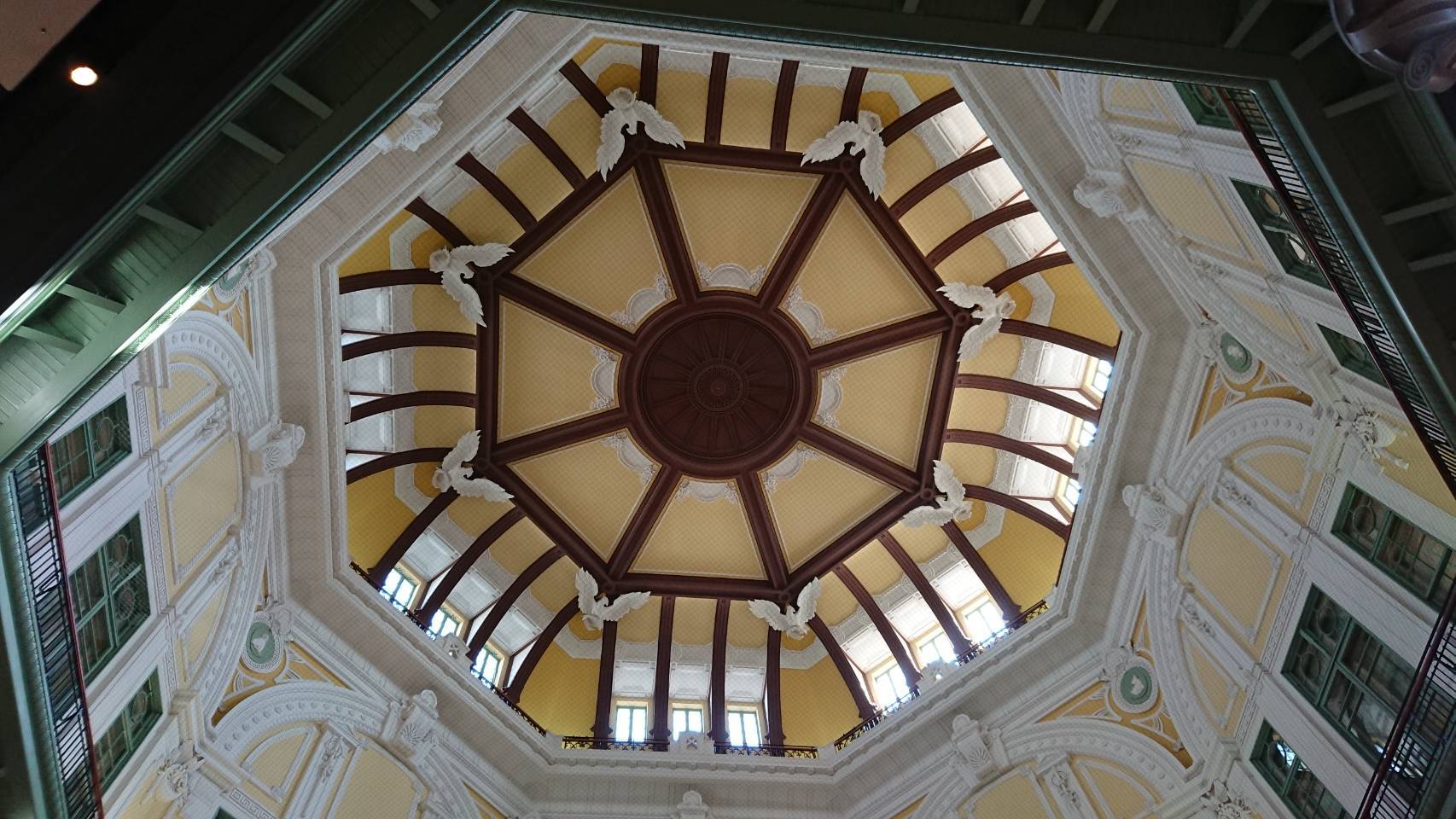 東京駅（東京都）