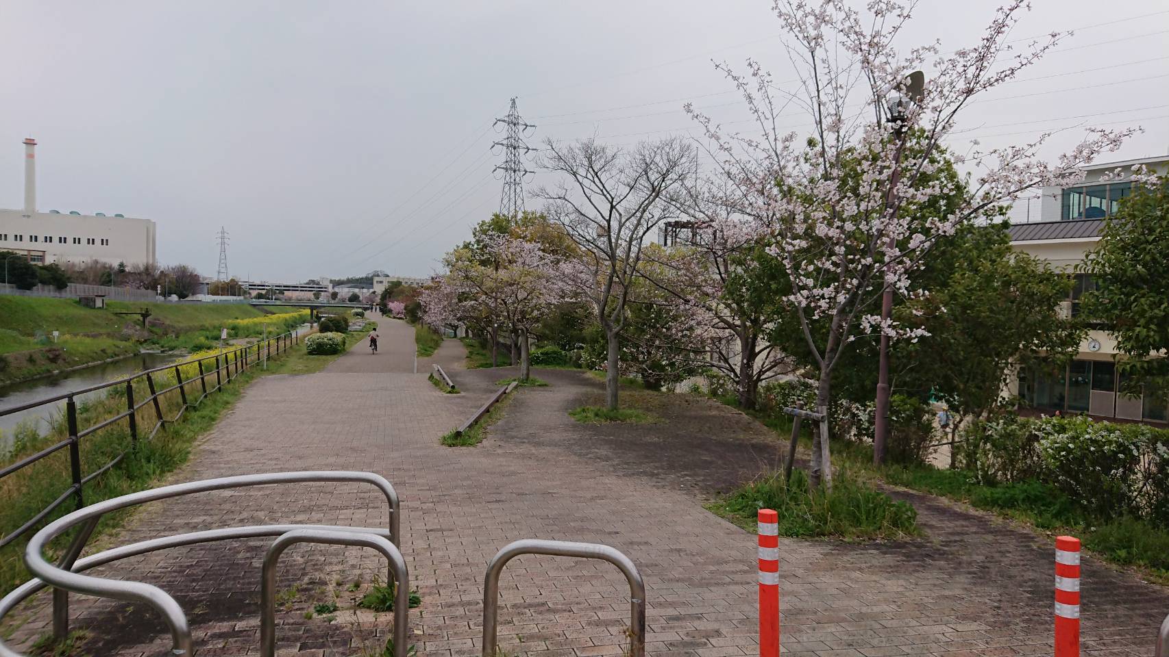 【枚方店】新小石橋通り　(京都市伏見区）