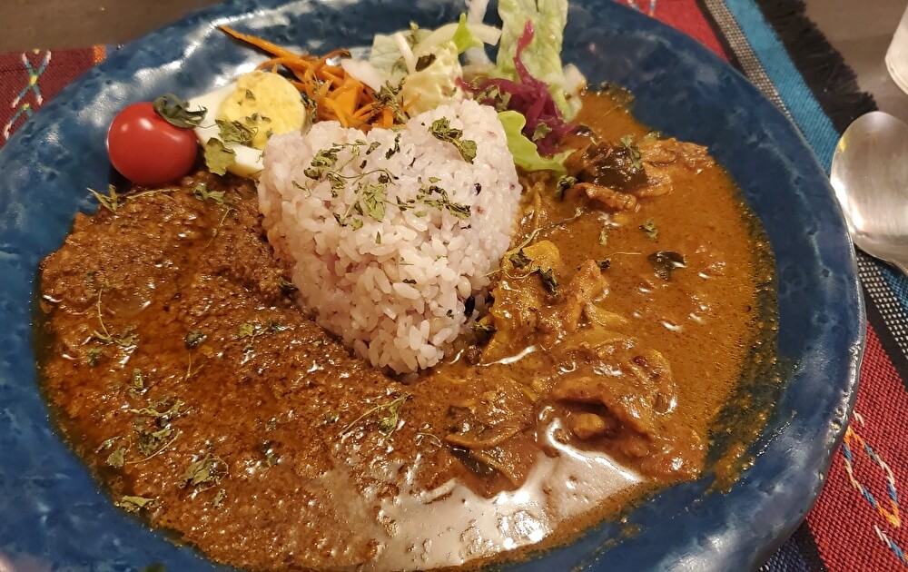 【本店】カレーリリー(中区/スパイスカレー)