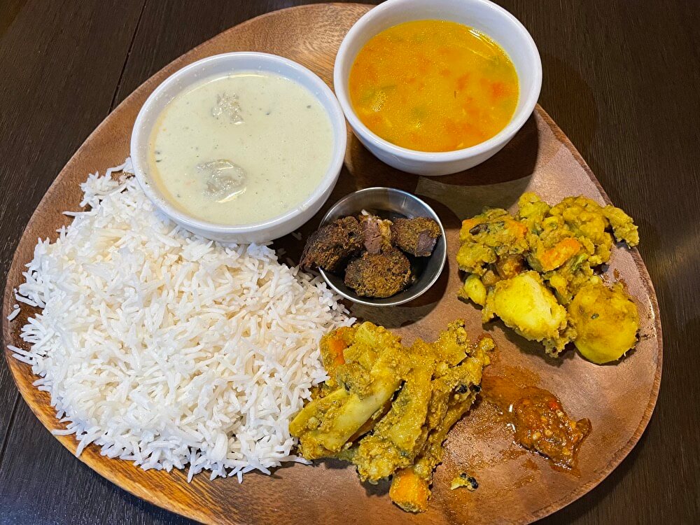 【本店】タルカリ(千種区/カレー屋)