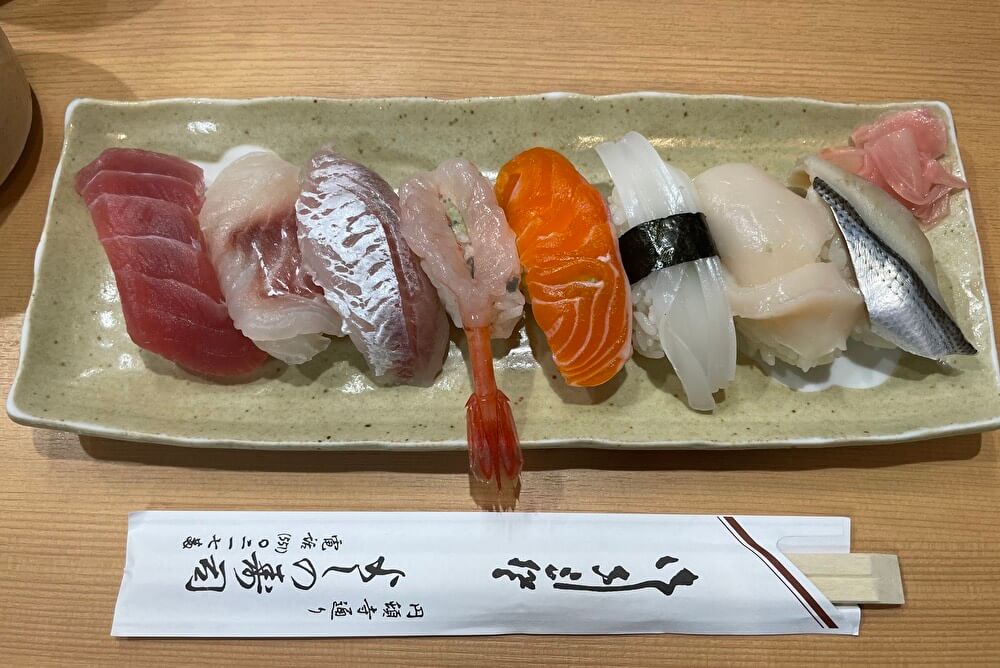 【本店】よしの寿司(円頓寺商店街/寿司屋)