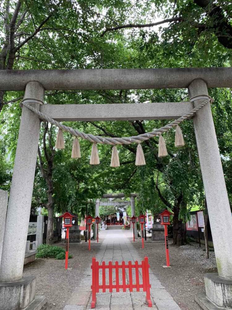 【鴻巣駅前店】埼玉のパワースポット！安産・子授かり神社