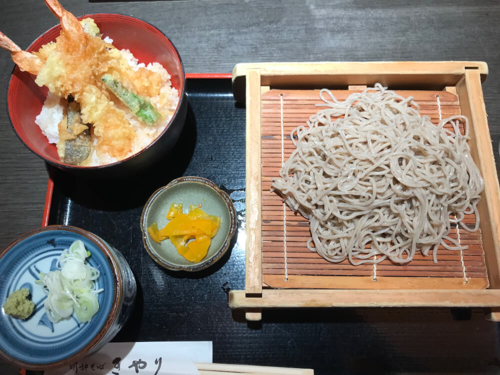 【新潟駅前店】明神そば　きやり