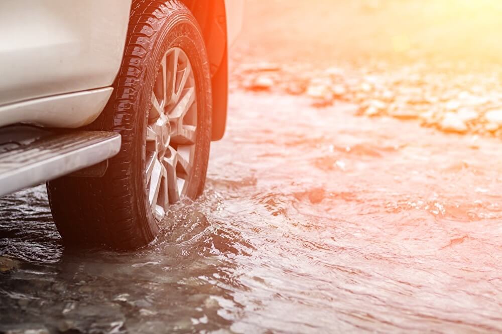 台風から車を守るための対策
