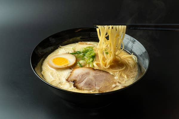 【富士店】青達真　美味しいラーメンは如何すっか！！