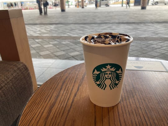 【大分駅前店】冬はスタバのラテがおすすめです☕
