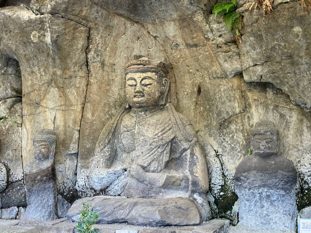 【高城駅前店】「国宝　臼杵石仏」へ行ってきました♪