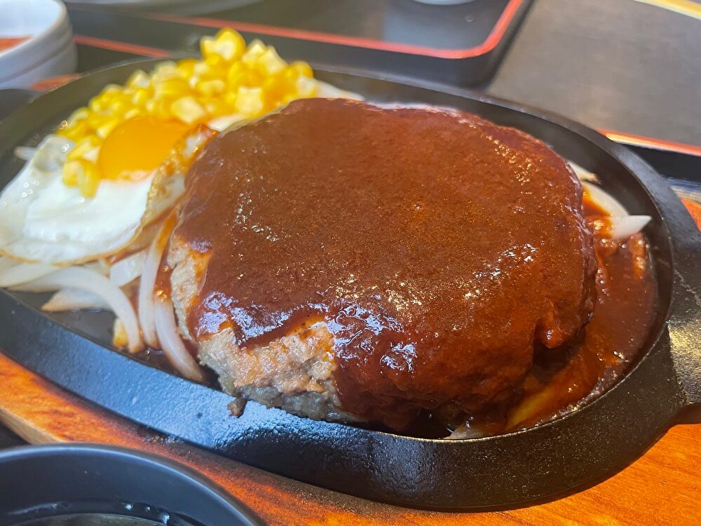 【本店】萬事亭(昭和区/焼肉屋)