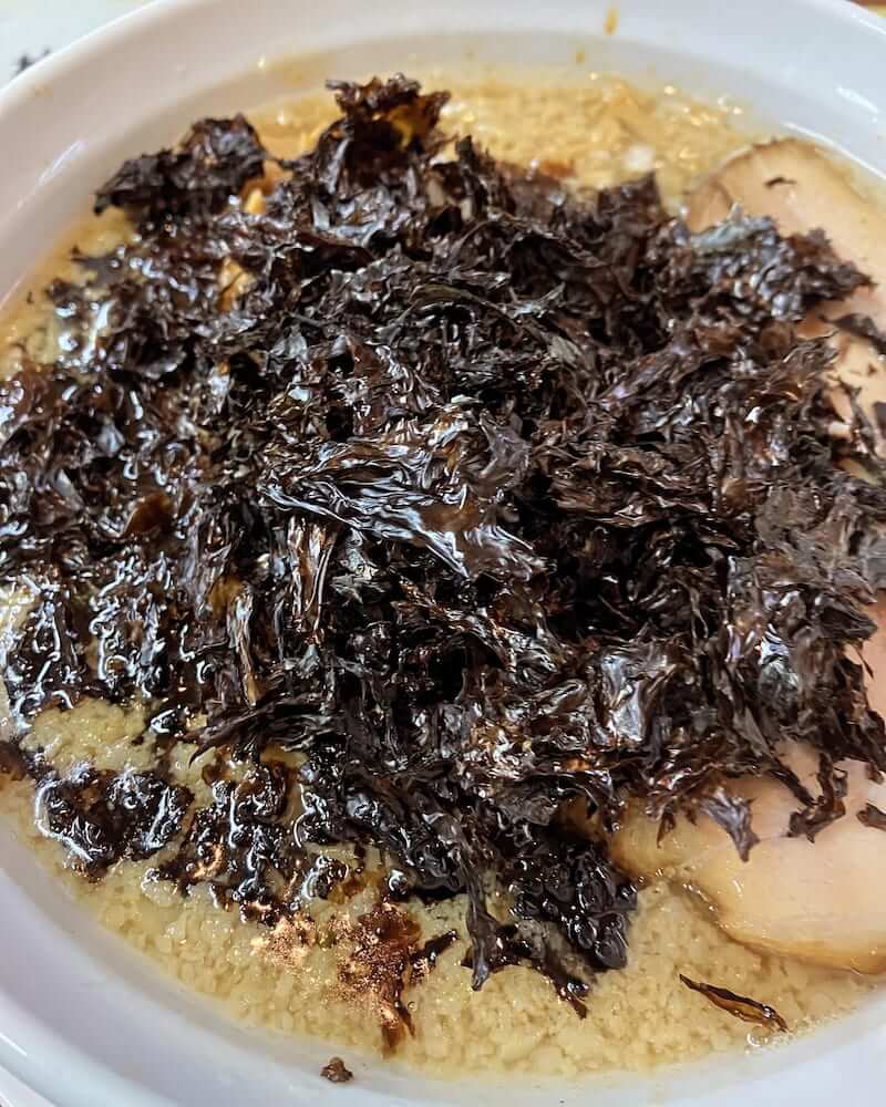 【新潟駅前店】背脂岩のり中華～中華そば こころ